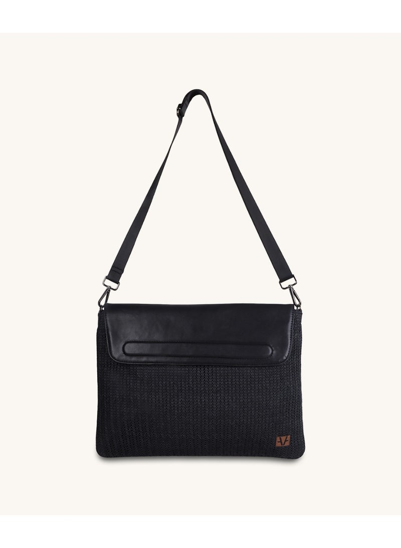 Avake Zenith Raffia Lightweight Sustainable Laptop Sleeve Handle Bag - Image 2
