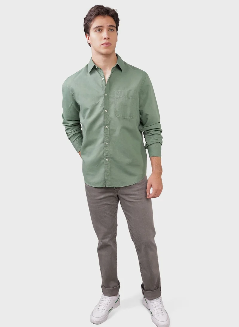 American Eagle Essential Button Up Classic Fit Shirt
