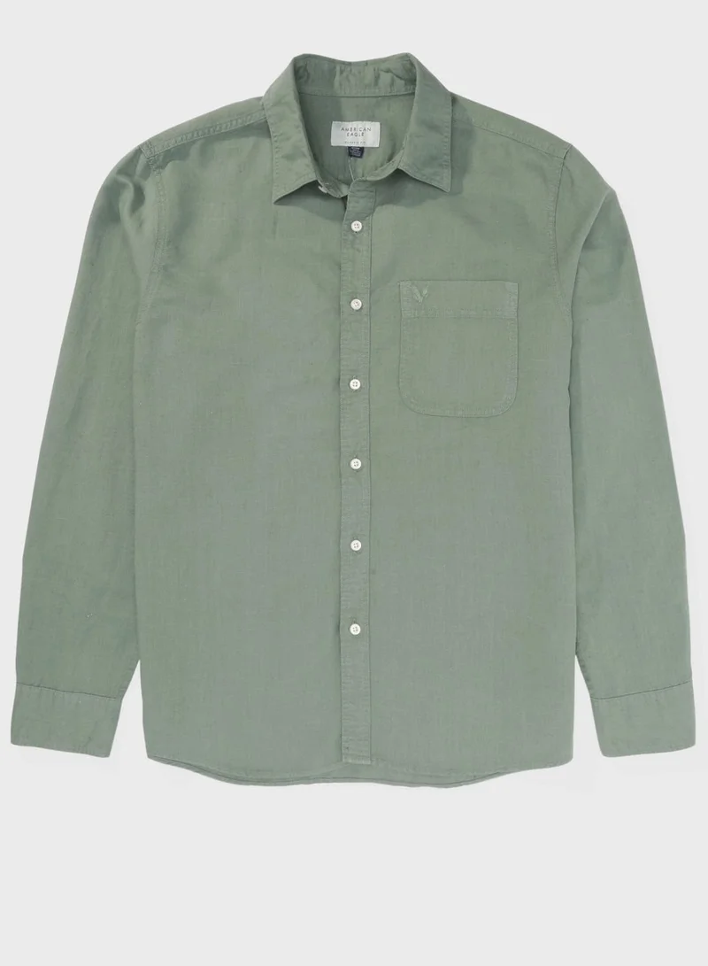 American Eagle Essential Button Up Classic Fit Shirt