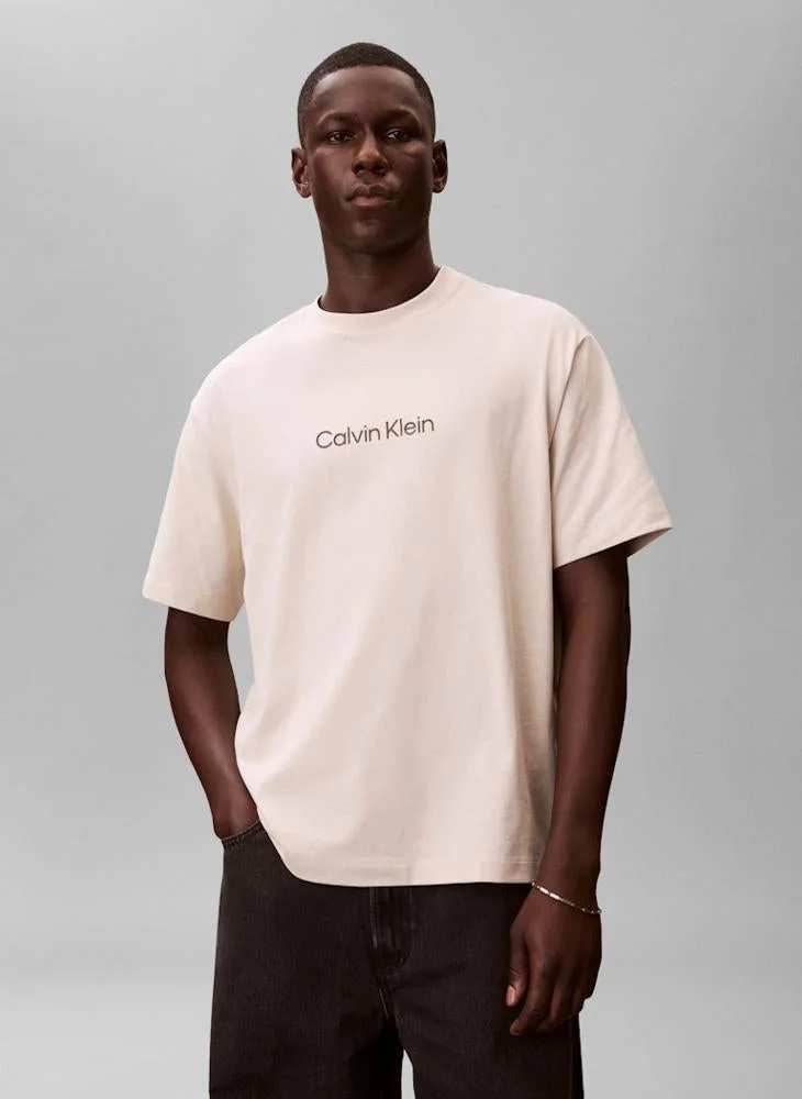 CALVIN KLEIN  Logo Relaxed Crew Neck T-Shirt for Men | Best Price UAE
