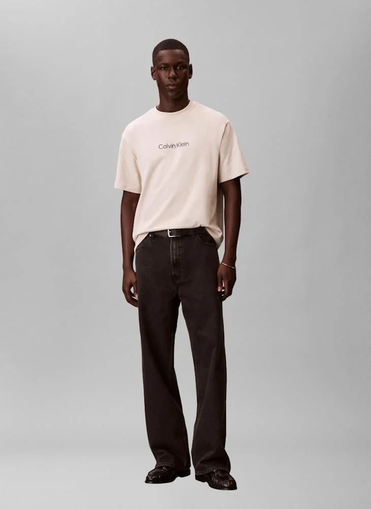 CALVIN KLEIN  Logo Relaxed Crew Neck T-Shirt for Men | Best Price UAE