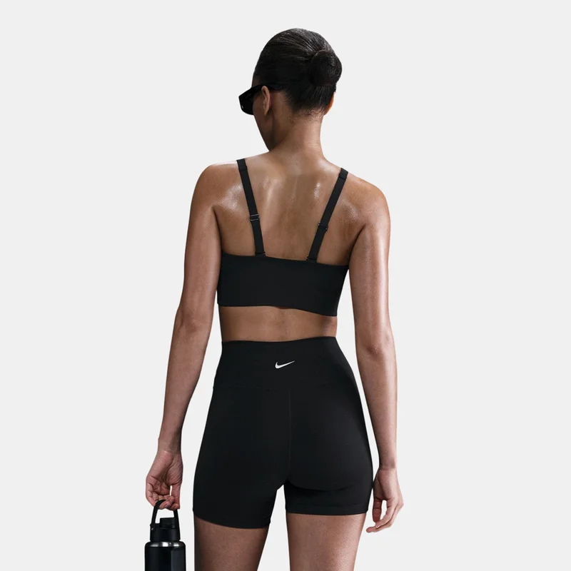 نايكي حمالة صدر رياضية اليت لونجلاين بدعم متوسط للنساء