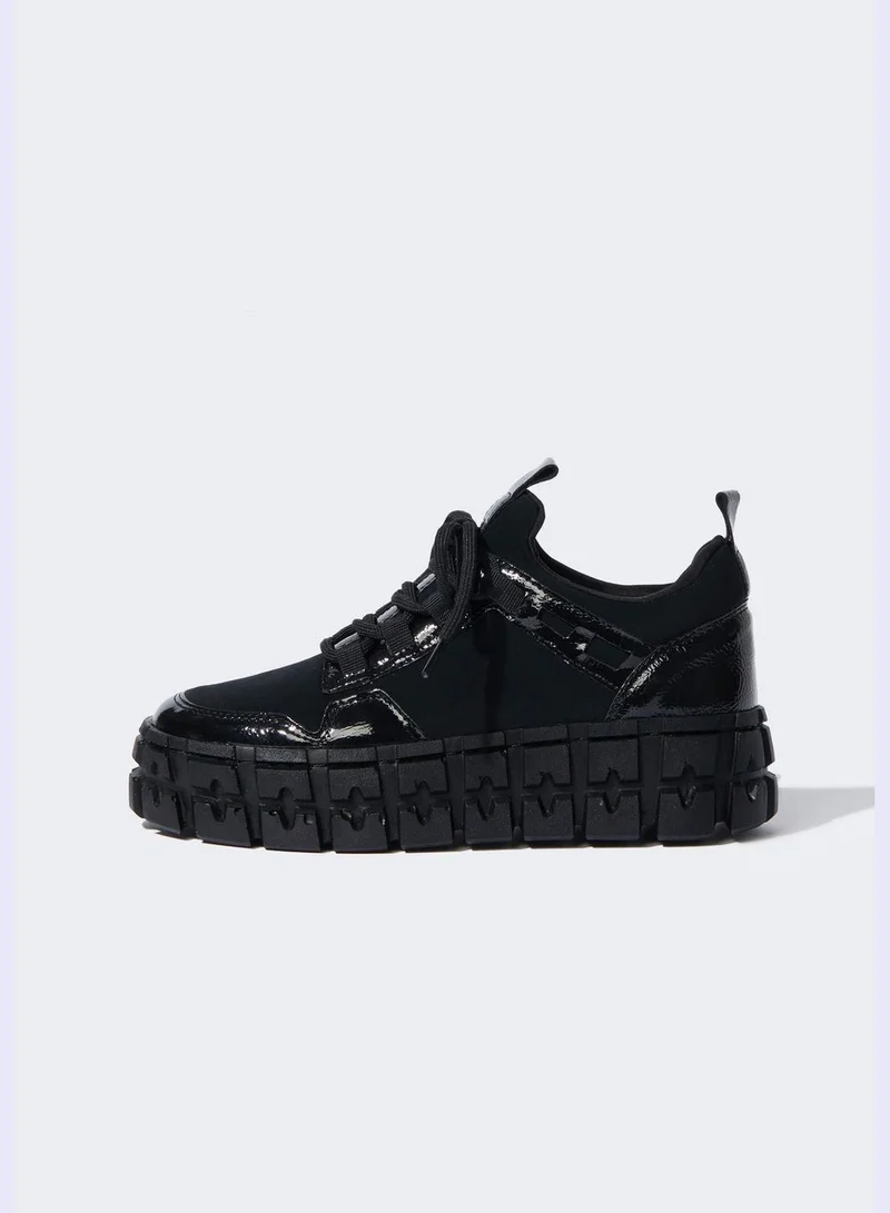 ديفاكتو Woman Casual Shoes