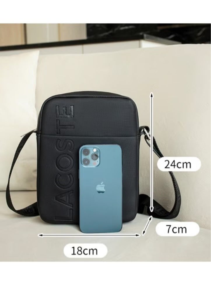 لاكوست ​حقيبة لاكوست الكروس بودي باللون الأزرق​ - Image 2