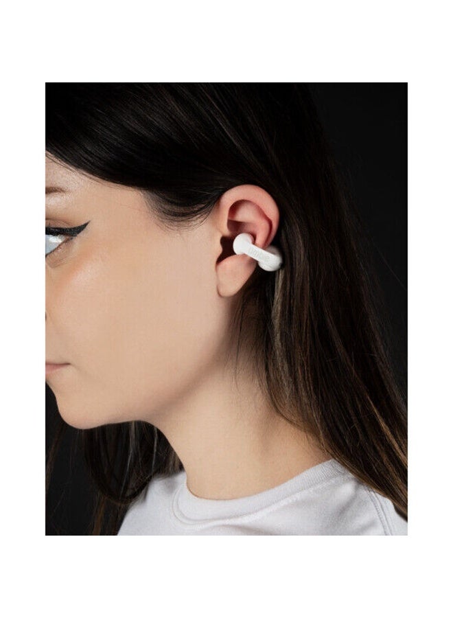 ambie سماعات أذن أمبي ساوند اللاسلكية بلوتوث مع خطاف للأذن للرياضة باللون الأبيض - Image 2
