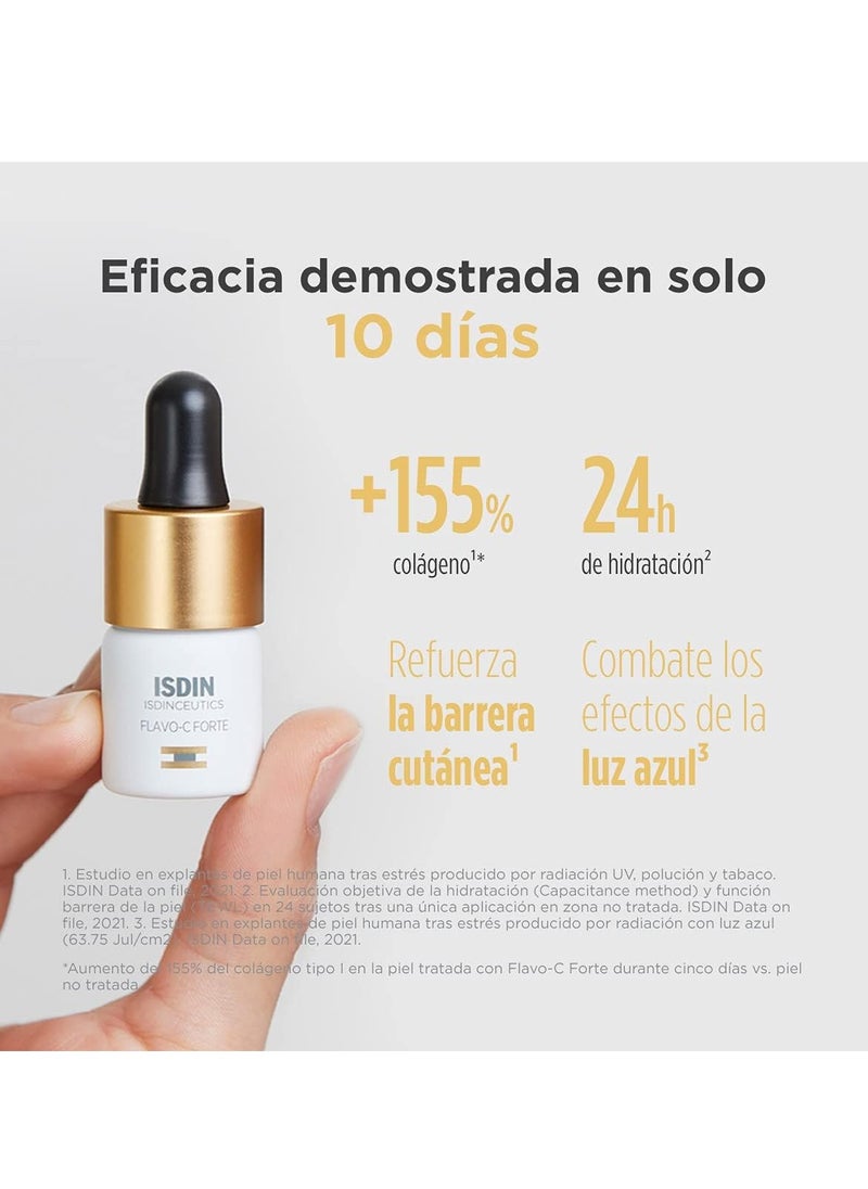 Flavo C Forte 1 ampoule Intensive facial serum with 15 pure and fresh vitamin C that revitalizes brightens and helps reduce the signs of skin fatigue
