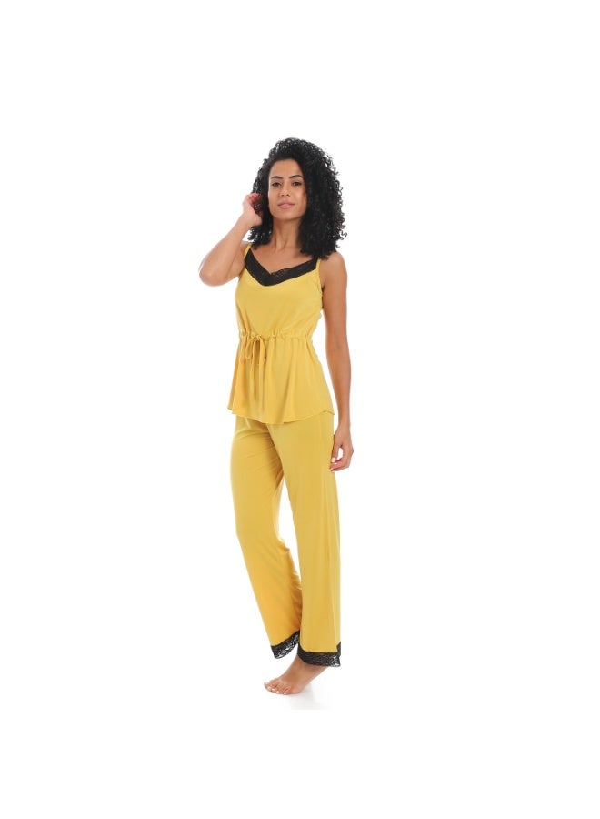 Caesar Women's two-piece pajama set, top and pants with a belt at the waist  - Image 3