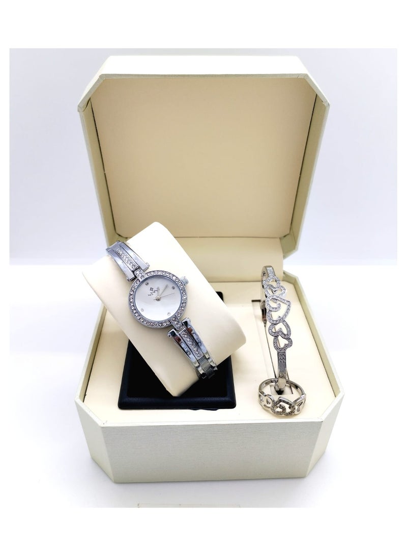 XII Women's watch set consisting of a watch, bracelet and ring