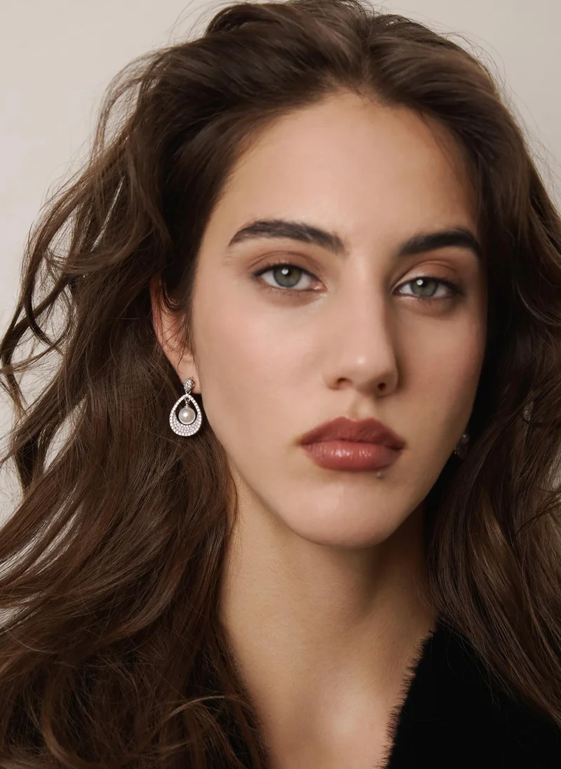 Lichi  Drop-shaped stud earrings with pearls and rhinestones for Women | Best Price UAE