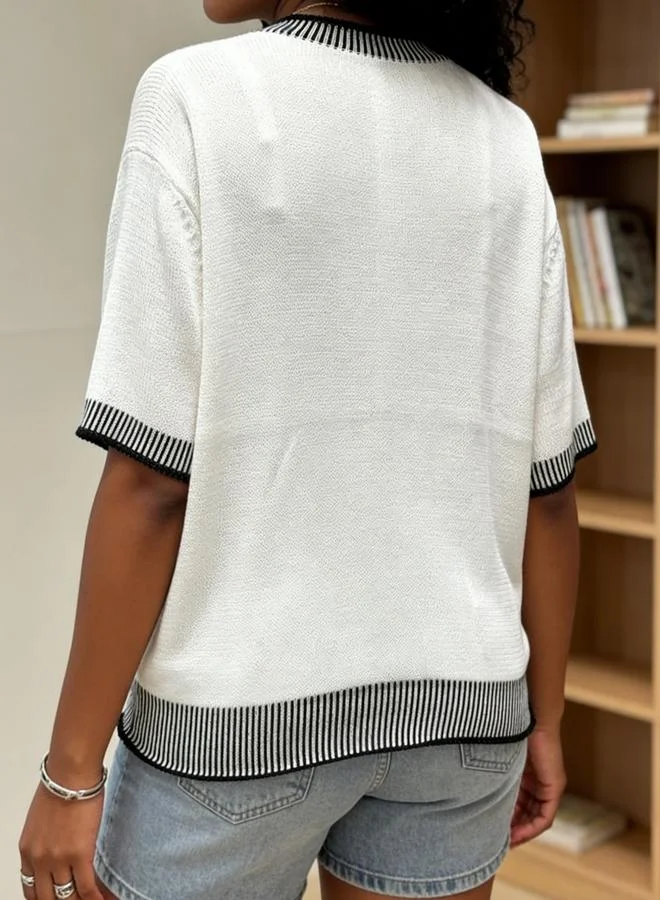 تايك تو Plus Size Striped Trim Knit Top