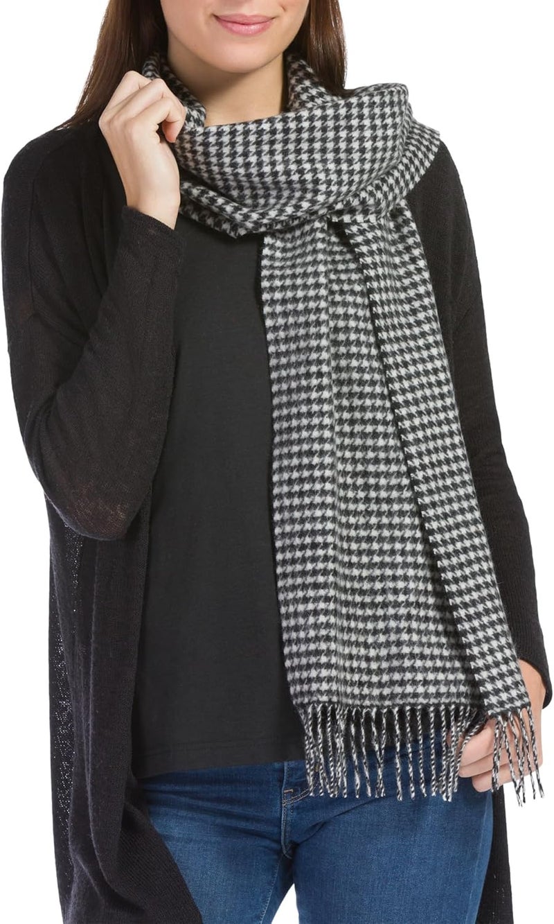 Fishers Finery Women's 100% Pure Cashmere Winter Scarf - Image 1