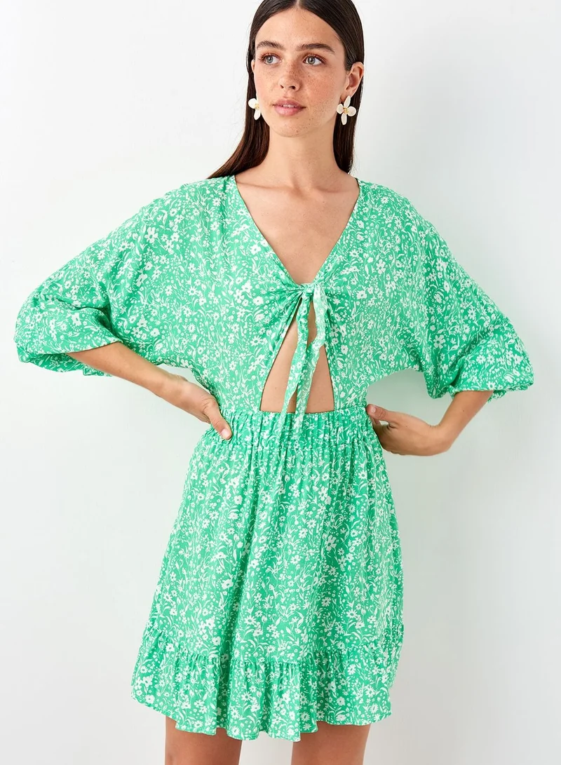 trendyol Cut Out Printed Dress