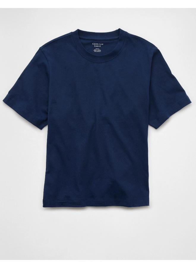 American Eagle AE Everyday Luxe Relaxed T-Shirt  - Image 4
