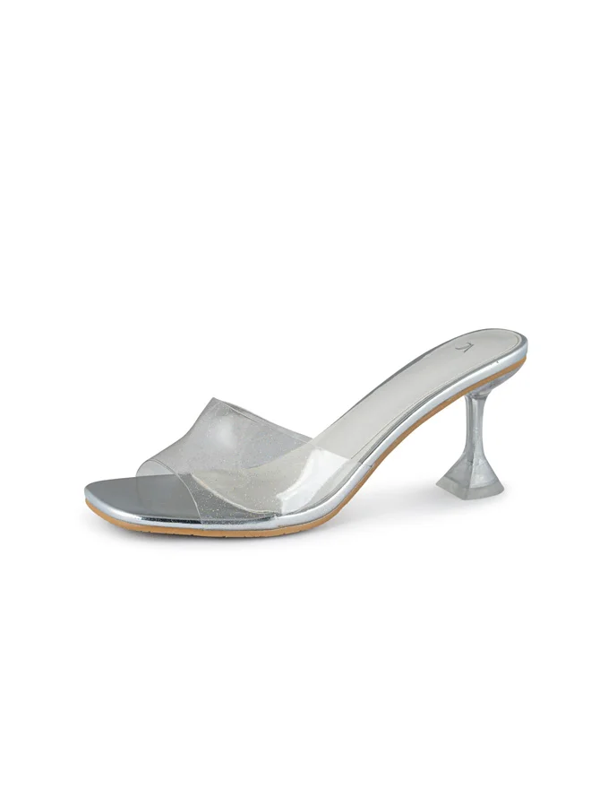 فينتشي صنادل نسائية بحزام واحد بكعب متوسط