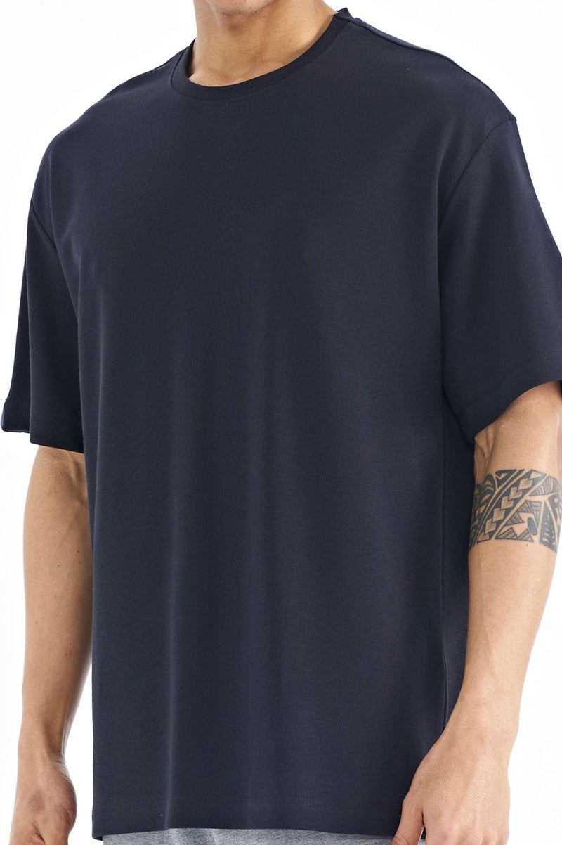 Tommy Life Navy Blue Sleeve Badge Detail Basic Oversize Men's T-Shirt - 88193  - Image 3
