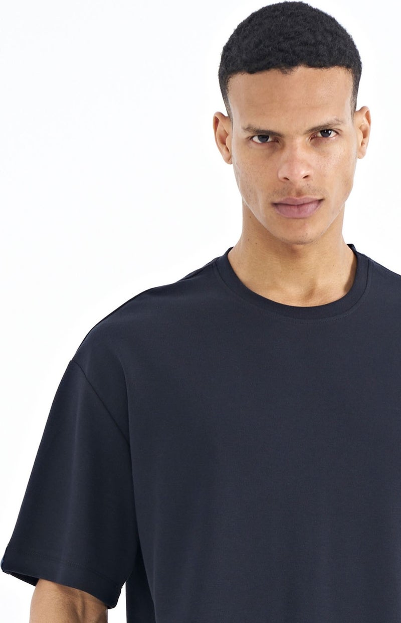 Tommy Life Navy Blue Sleeve Badge Detail Basic Oversize Men's T-Shirt - 88193  - Image 4
