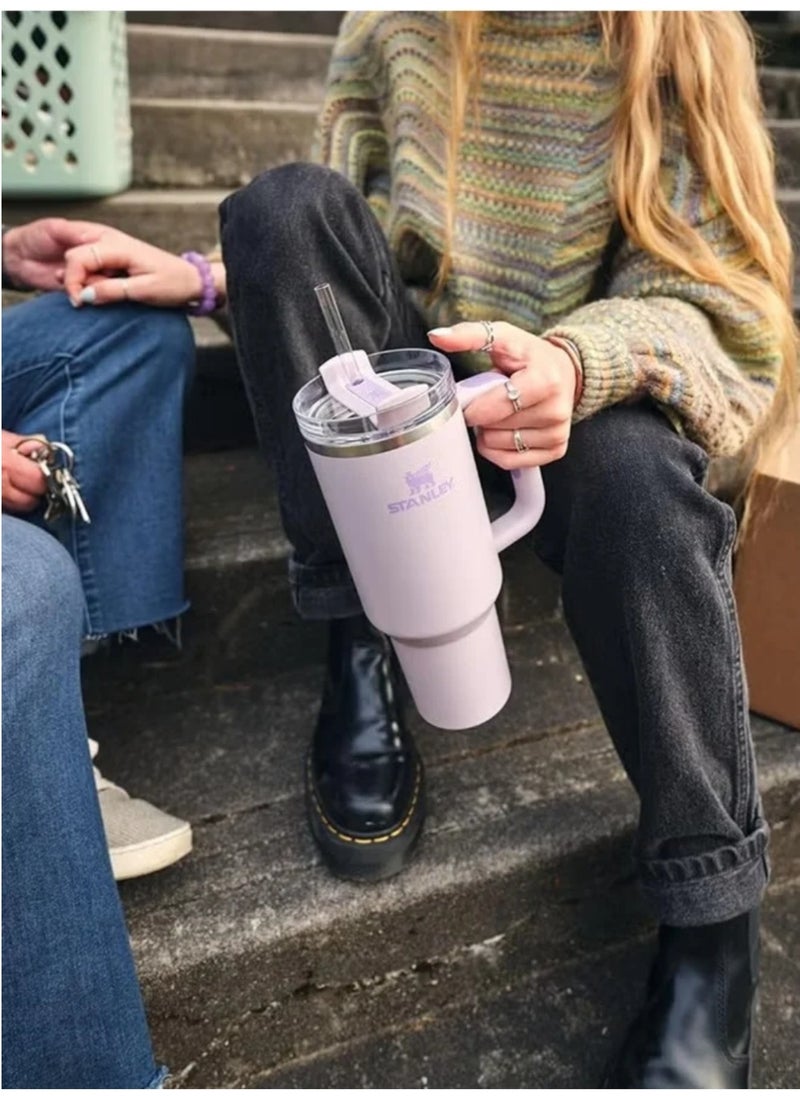 Quencher H2.0 FlowState Stainless Steel Vacuum Insulated Tumbler with Lid and Straw for Water, Iced Tea or Coffee, Smoothie and More, 40oz Light Blue