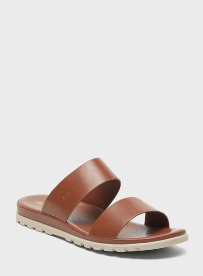Le Confort Double Strap Flat Sandals