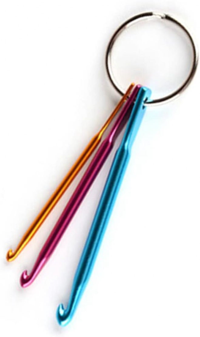 DIYEAH 3pcs Aluminum Crochet Hook with Key Chain Mini Lightweight Knitting Needles for Travel and Daily Crafting - Image 1