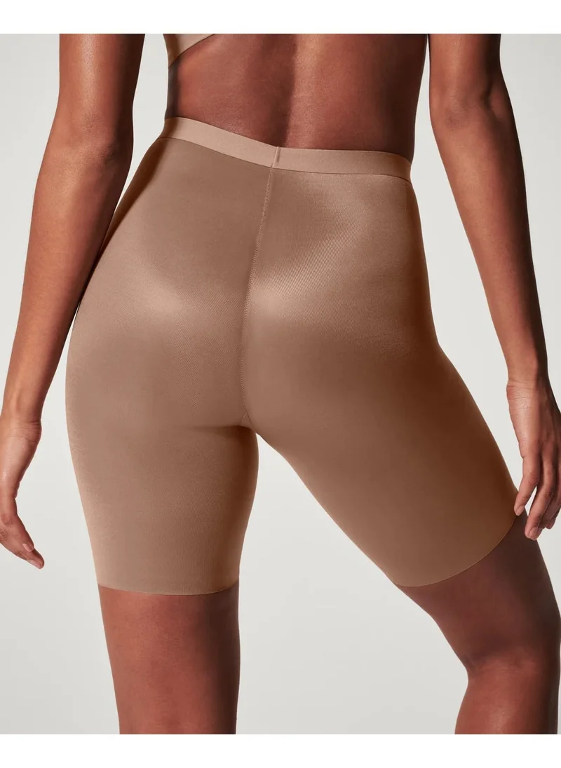 سبانكس Spanx 10234R Mid Thigh Short Nude