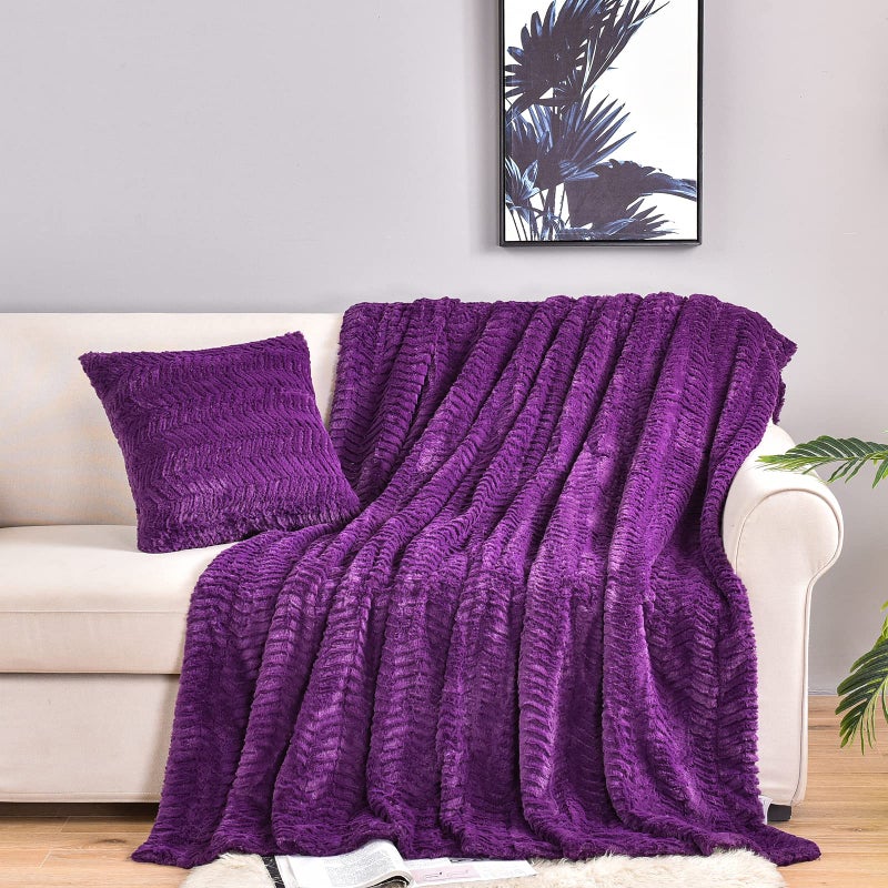 YUSOKI Luxury Faux Fur Throw BlanketWithout Pillows 2 Layers3lbAll AgesHome Decoration Purple50 x 63