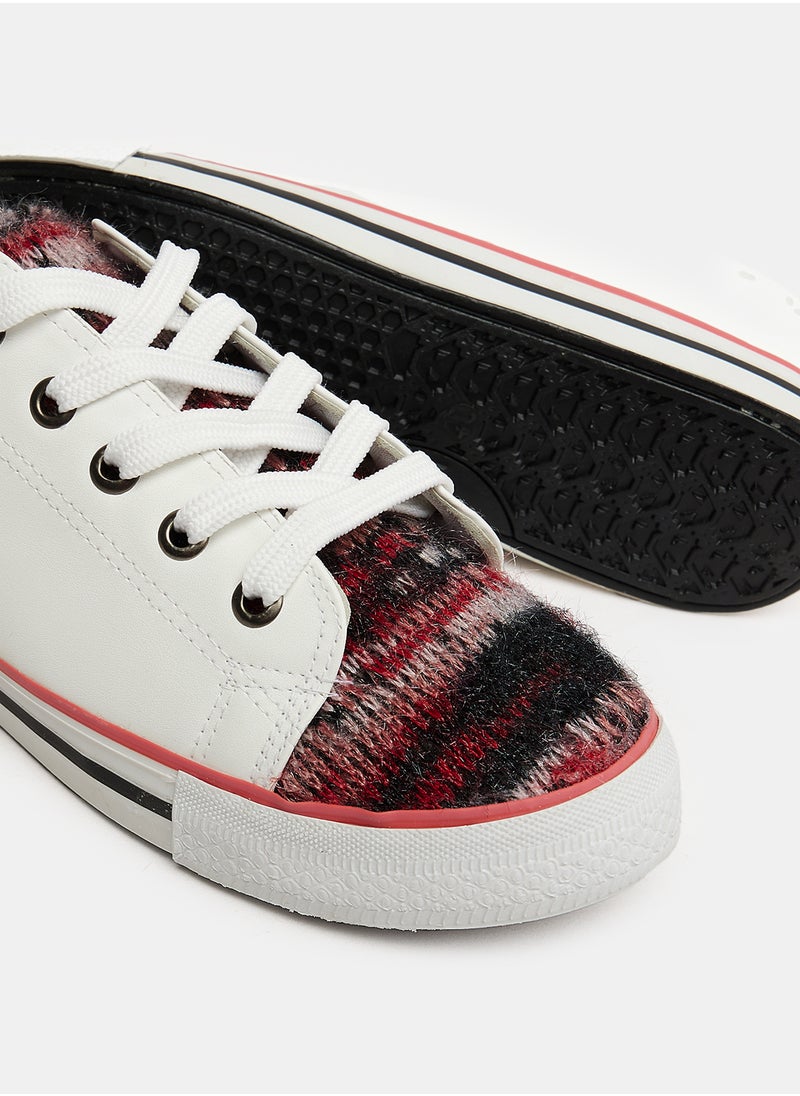 Ox - Fashionable Comfort - Image 1