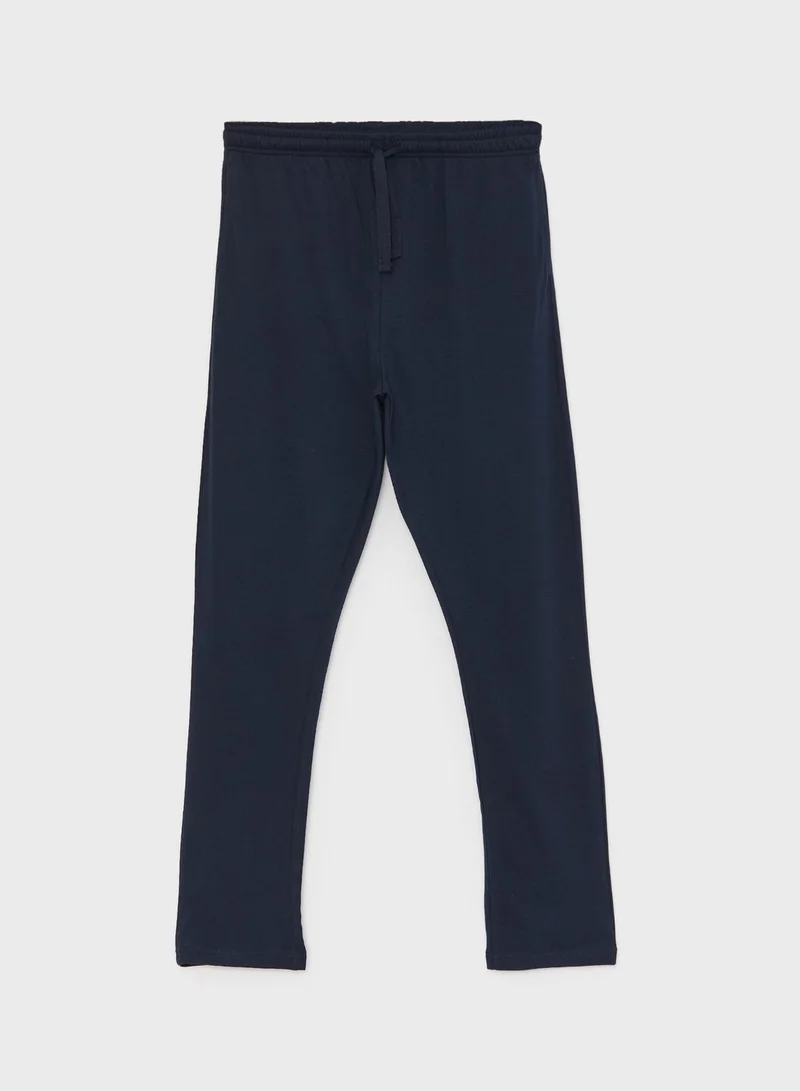 LC WAIKIKI Essential Regular Fit Pyjama Set
