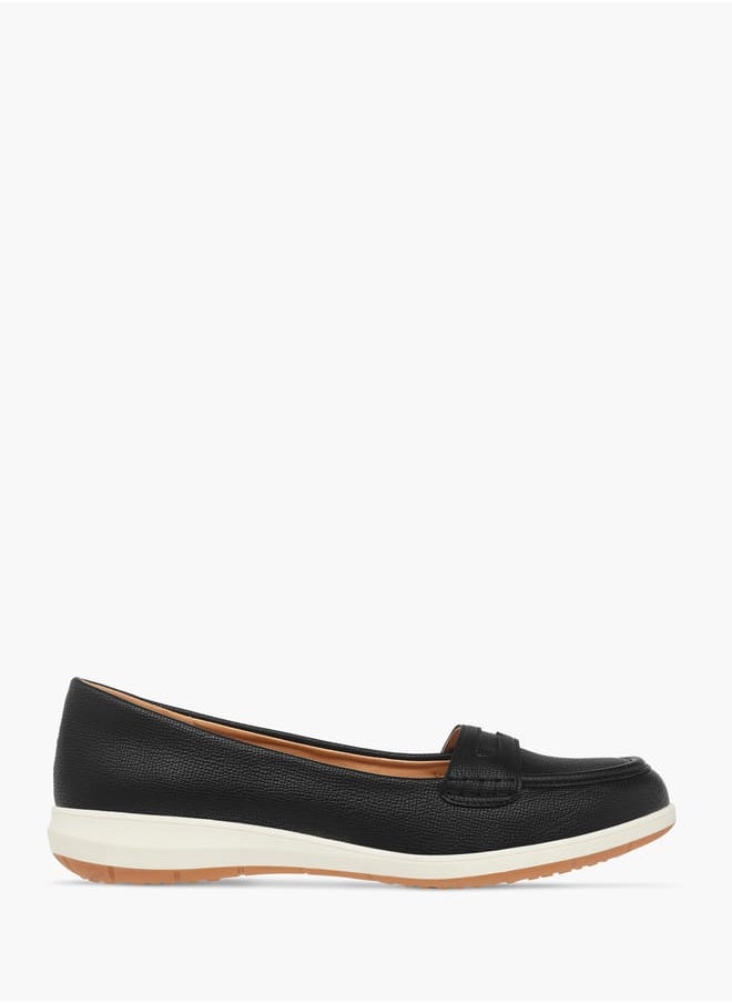 Le Confort - Women Cutout Detail Slip-On Moccasins - Image 1