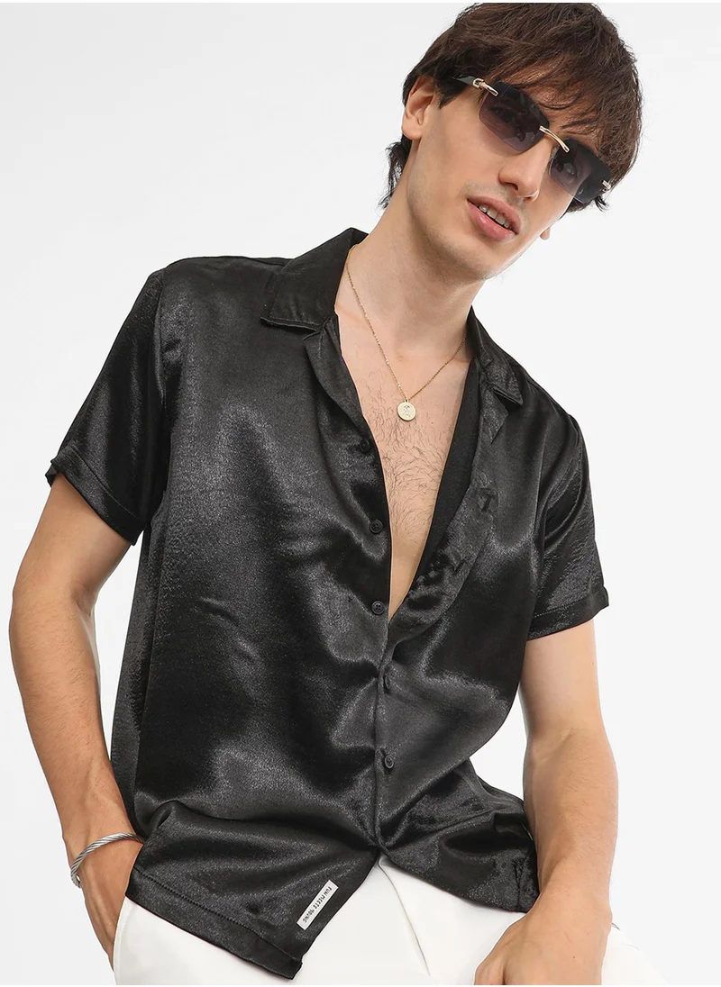كامبوس سوترا Men's Midnight Black Solid Satin Shirt