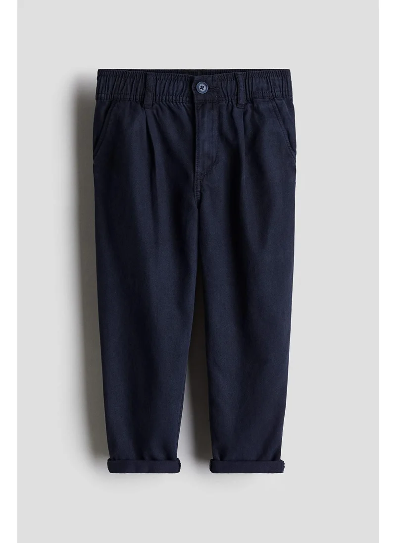 اتش اند ام Loose-fit tapered twill chinos