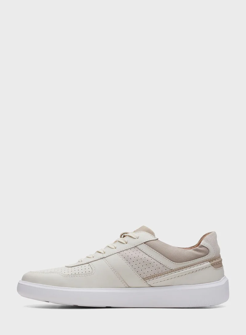 clarks Casual Low Top Sneakers