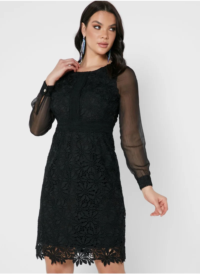 Yumi Crew Neck Lace Trim Dress