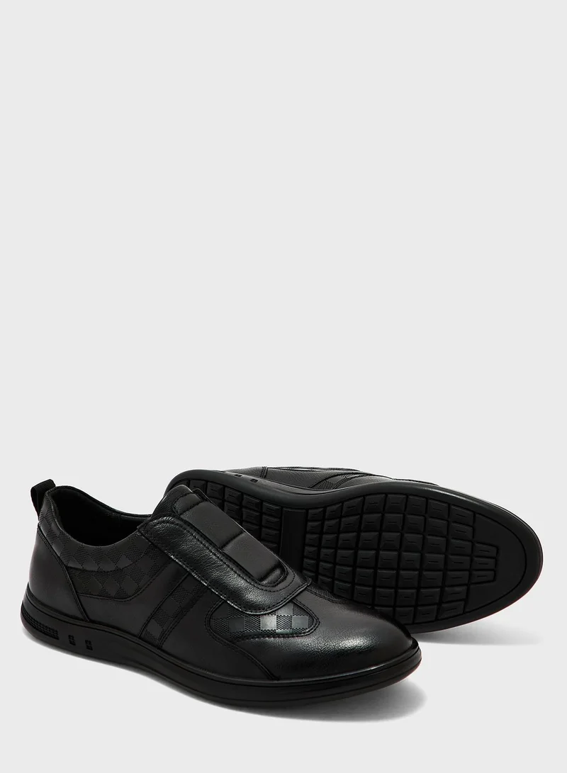 Robert Wood Casual Slip Ons