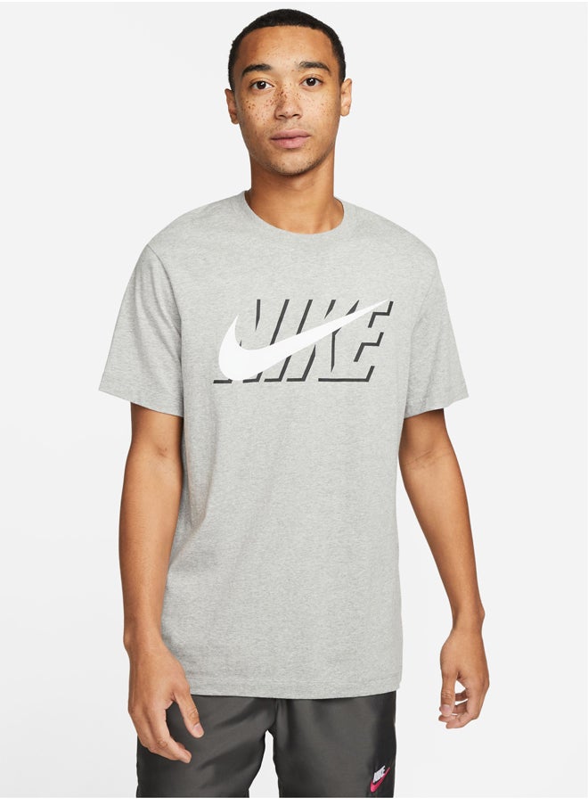 Nike - Men NSW Swoosh Block Tee - Image 1