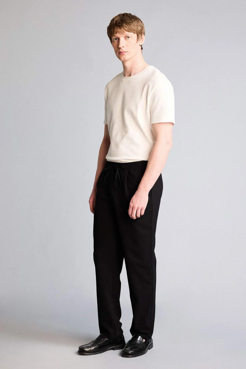 ديفاكتو Relax Fit Trousers