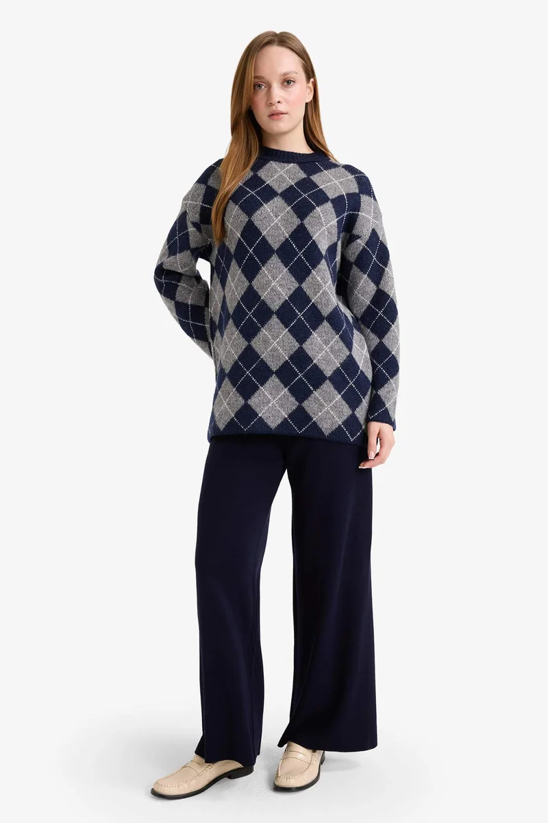 ديفاكتو Regular Fit Trousers