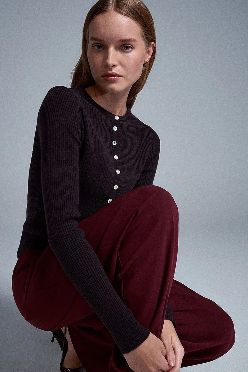 DILVIN Women's Acrylic Wool Blend Sweater