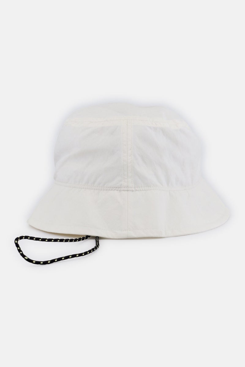 Reebok قبعة دلو مزينة بشعار للنساء، أبيض فاتح - Image 2