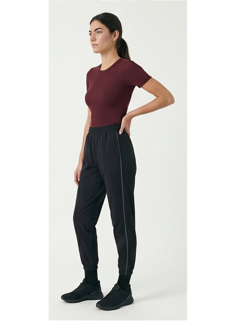 RAVIN Deep Burgundy Ribbed Slim-Fit Tee - Image 5