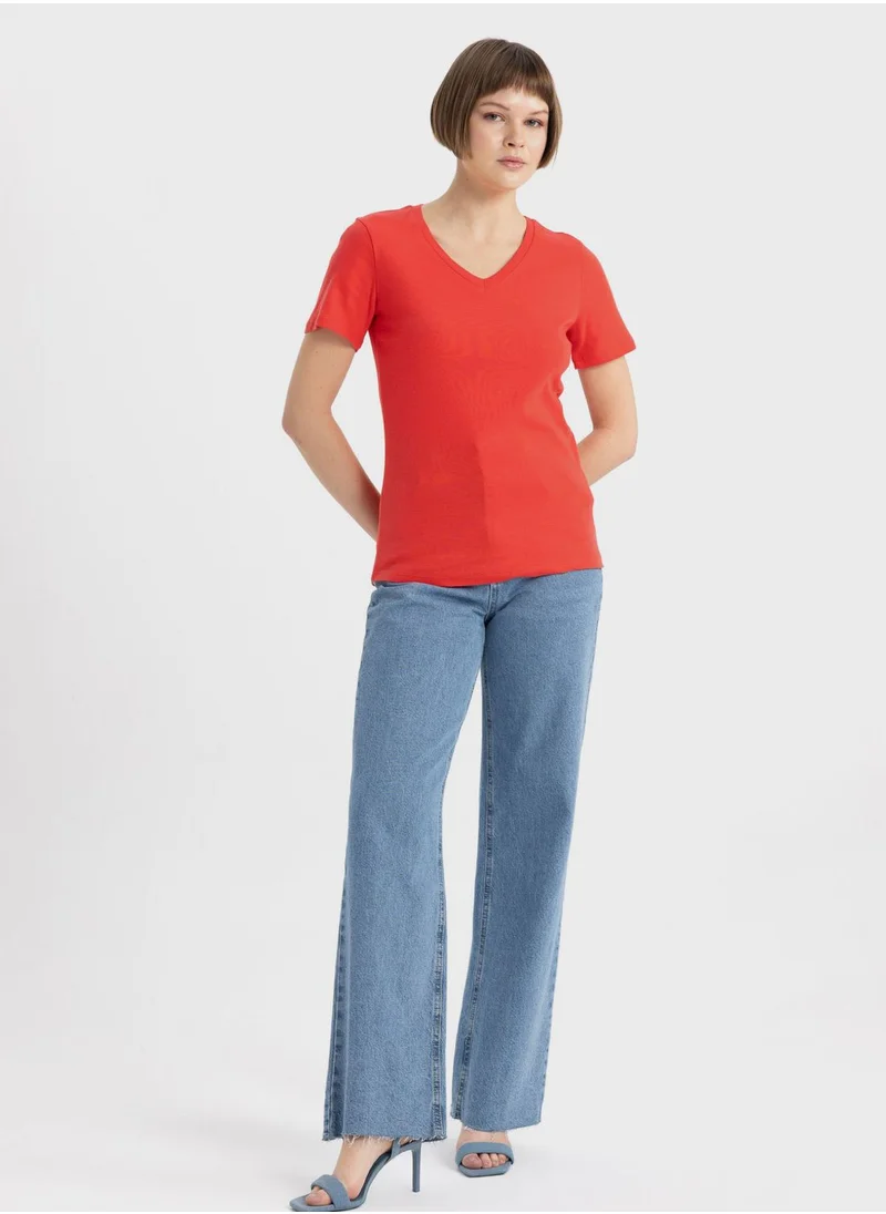 ديفاكتو Woman Slim Fit Short Sleeve T-Shirt