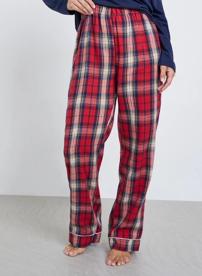 Styli Styli  V Neck Placket T-Shirt and Check Pyjama Set