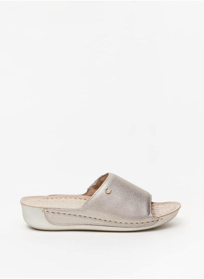 Le Confort Women's Textured Stitch Detail Slip-On Sandals  - Image 3