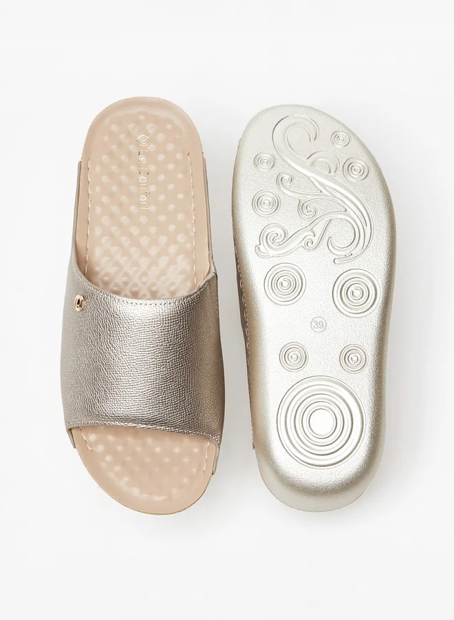 لو كونفورت Women's Textured Stitch Detail Slip-On Sandals