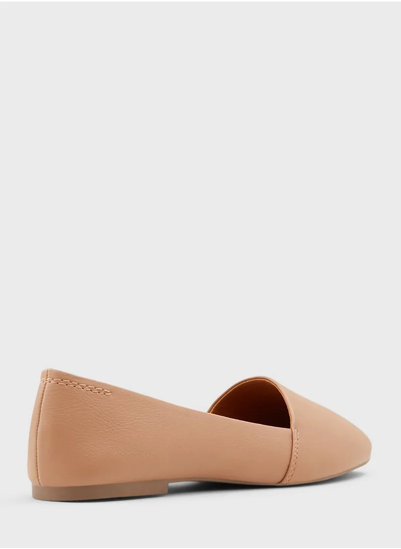 CALL IT SPRING Samantha Ballerinas