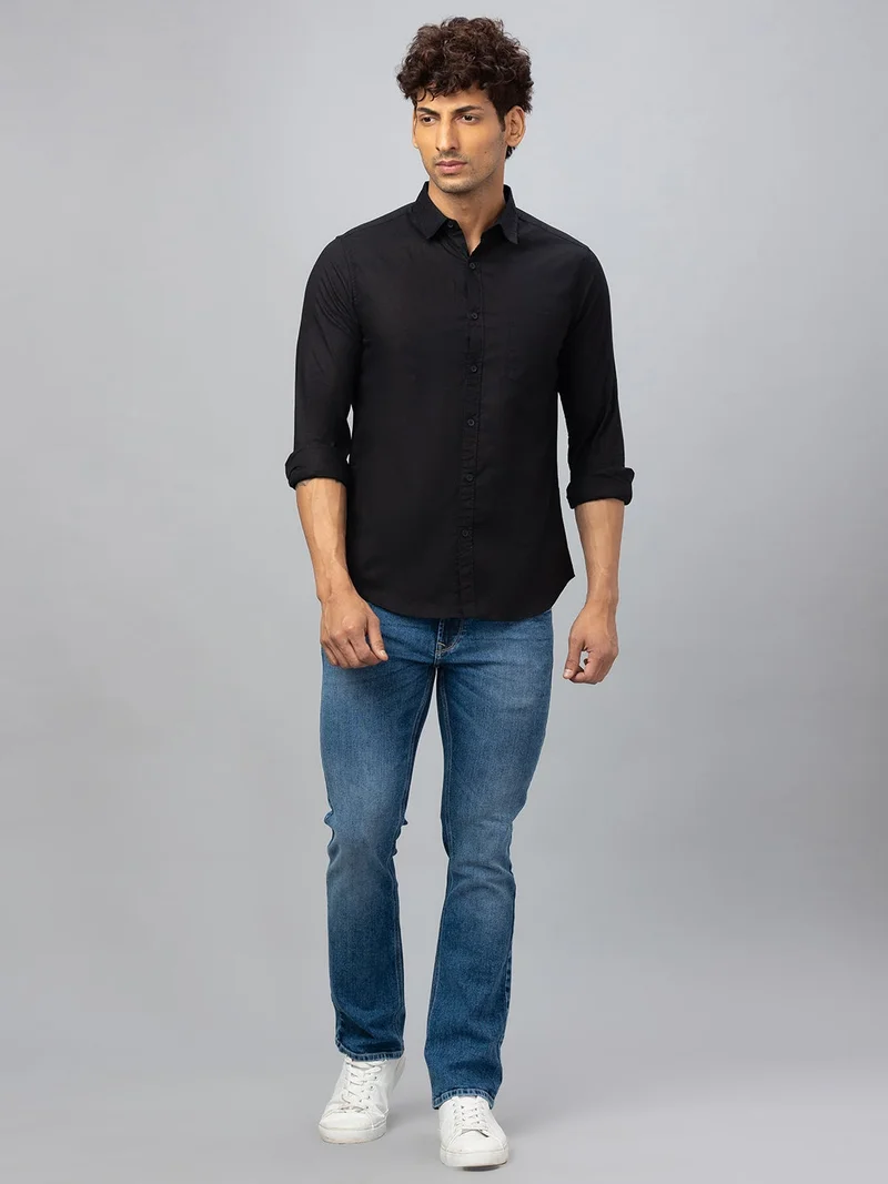 globus Globus Men Black Solid Cotton Regular Fit Casual Shirt