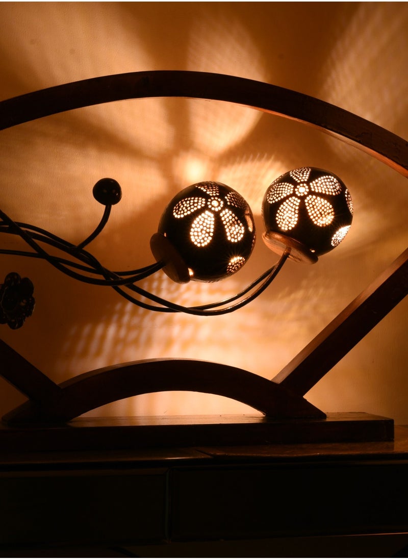 N & H Coconut Shell Table lamp Wave design 2 Balls  - Image 3