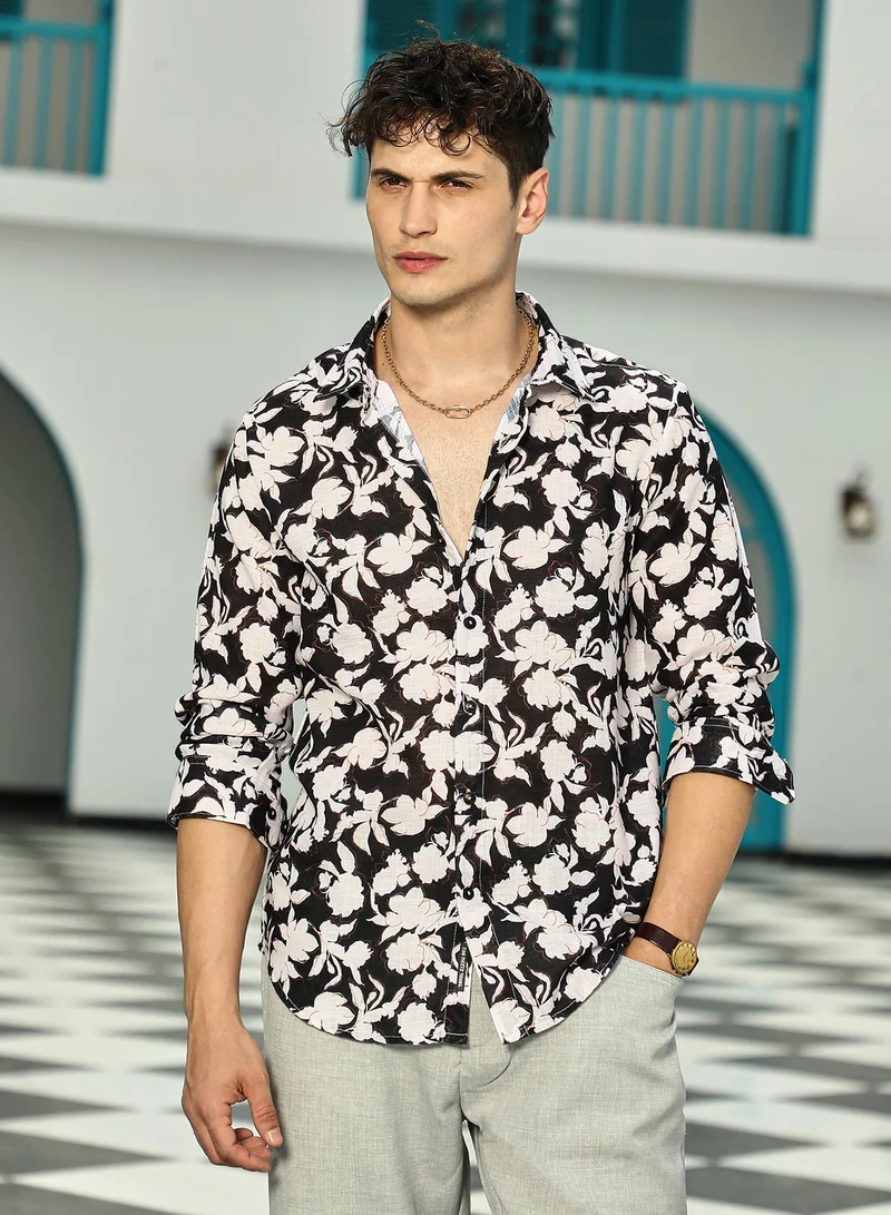 Campus Sutra Men's Midnight Black & Daisy White Everbloom Regular Shirt