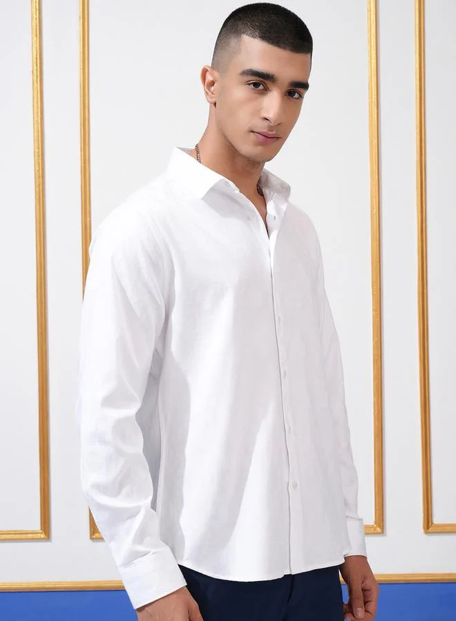 HIGHLANDER HIGHLANDER Solid Slim Fit Collared Shirt