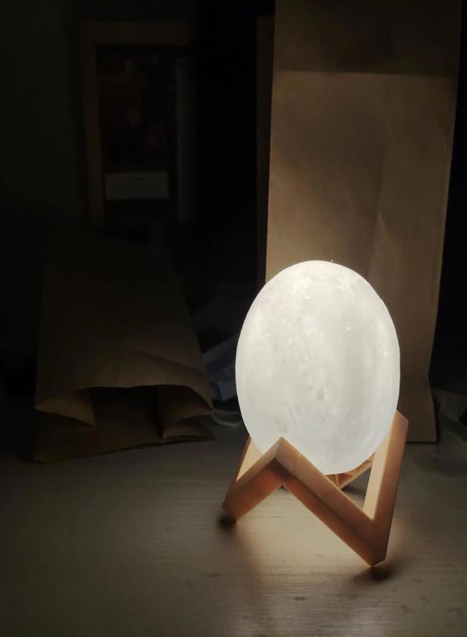 3D printed moon lamp can be adjusted to seven lights - Image 1