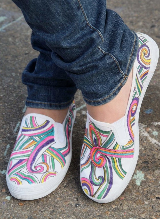 Tulip Permanent Nontoxic Fabric Markers, 20 Pack, Multicolor - Image 5